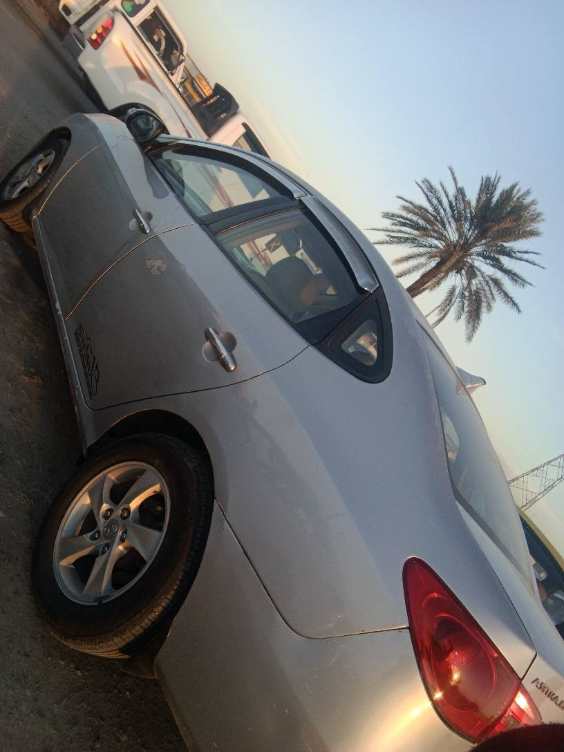 هونداي النترا موديل 2009السياره خليجيه جاهزه من كل الامور خير من الله مكينه 2000 فتحه 4 دسك السياره صارلها 3سنوات عدنا حداديه خلفي وامامي جديد كير محرك جديد تخم تاير جاهزه من كلشي تبريد والتدفئة خير من الله السعر دفتر مجال شي بصيط اخي العزيز ناشر الصور وتوضيح سونار تمام تحياتي للجميع مكان بغداد الدوره *********** بغداد, العراق
