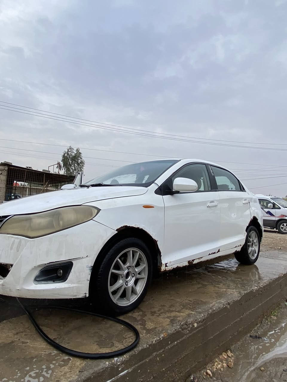 ((اعادة نشر))
السلام عليكم شيري فلاوين مديل 13 كير ومحرك مكفولات راعيها موجود سياره تحتاج ترتيبات شويه 
سعرها 18 وبيها مجال للشراي 
مكان السياره بابل قضاء القاسم ناحية الطليعه للأستفسار ***********
