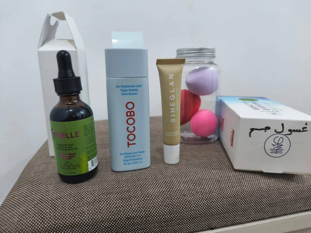 مجموعه مكياج وعطور باسعار مناسبه يوجد توصيل داخل الكوت


**إذا كنت صاحب هذا الإعلان وتريد حذفه لأي سبب، رجاءا أرسل رسالة إلى الدعم الفني**