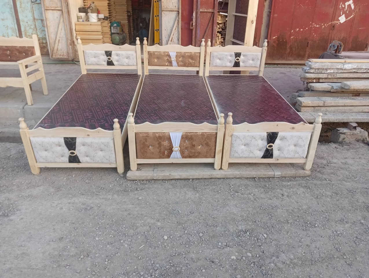 جرابي تسكام فرش بلاويد اسود للطلب والاستفسار يرجى الاتصال واتساب… *********** توجد خدمه توصيل السعر 50 الف فقط فقط
