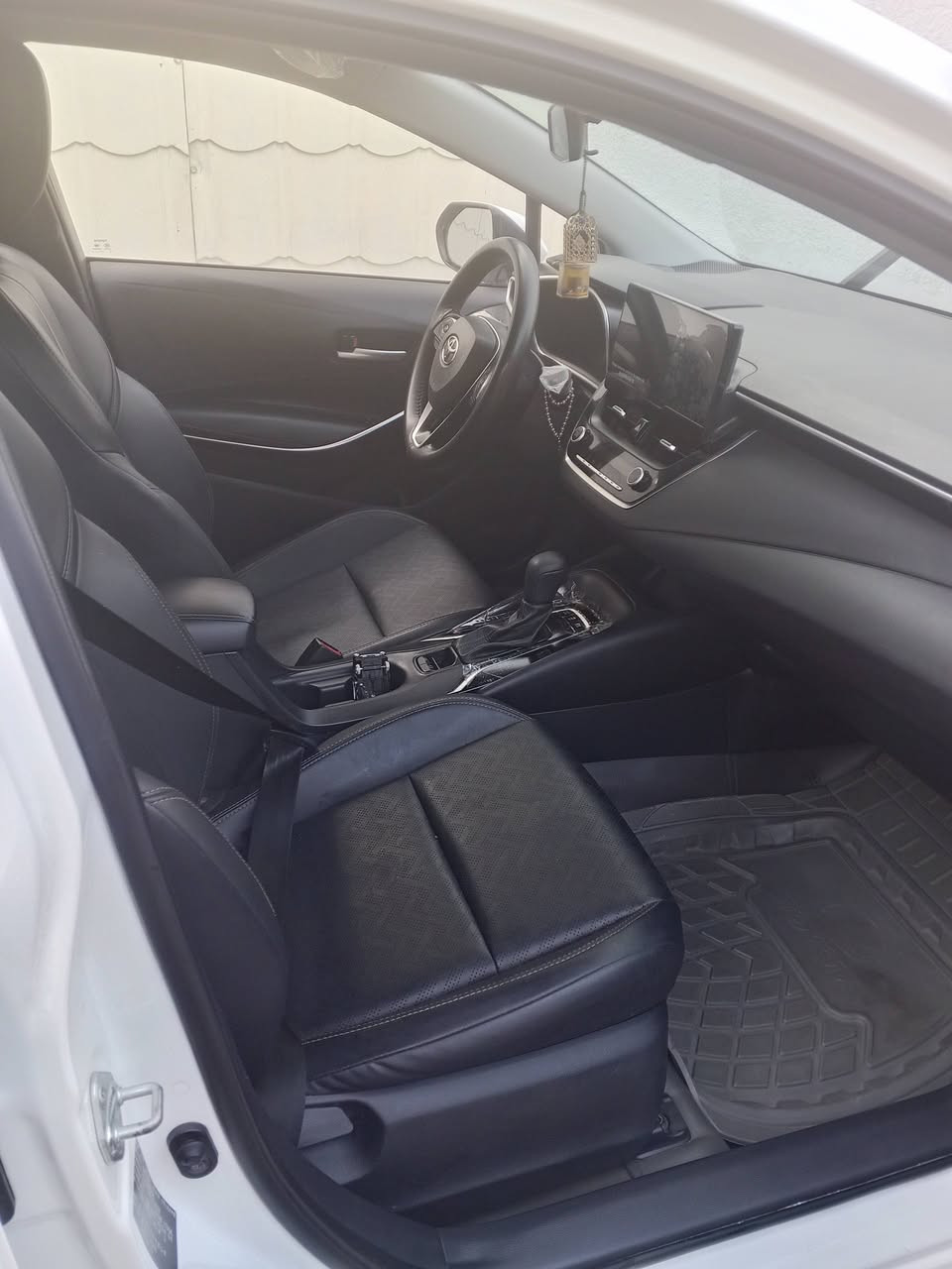 سلام عليكم كورلا 2023 خليجي S ماشيه 64 سعره 140$قفل مكاني البلديات ***********
