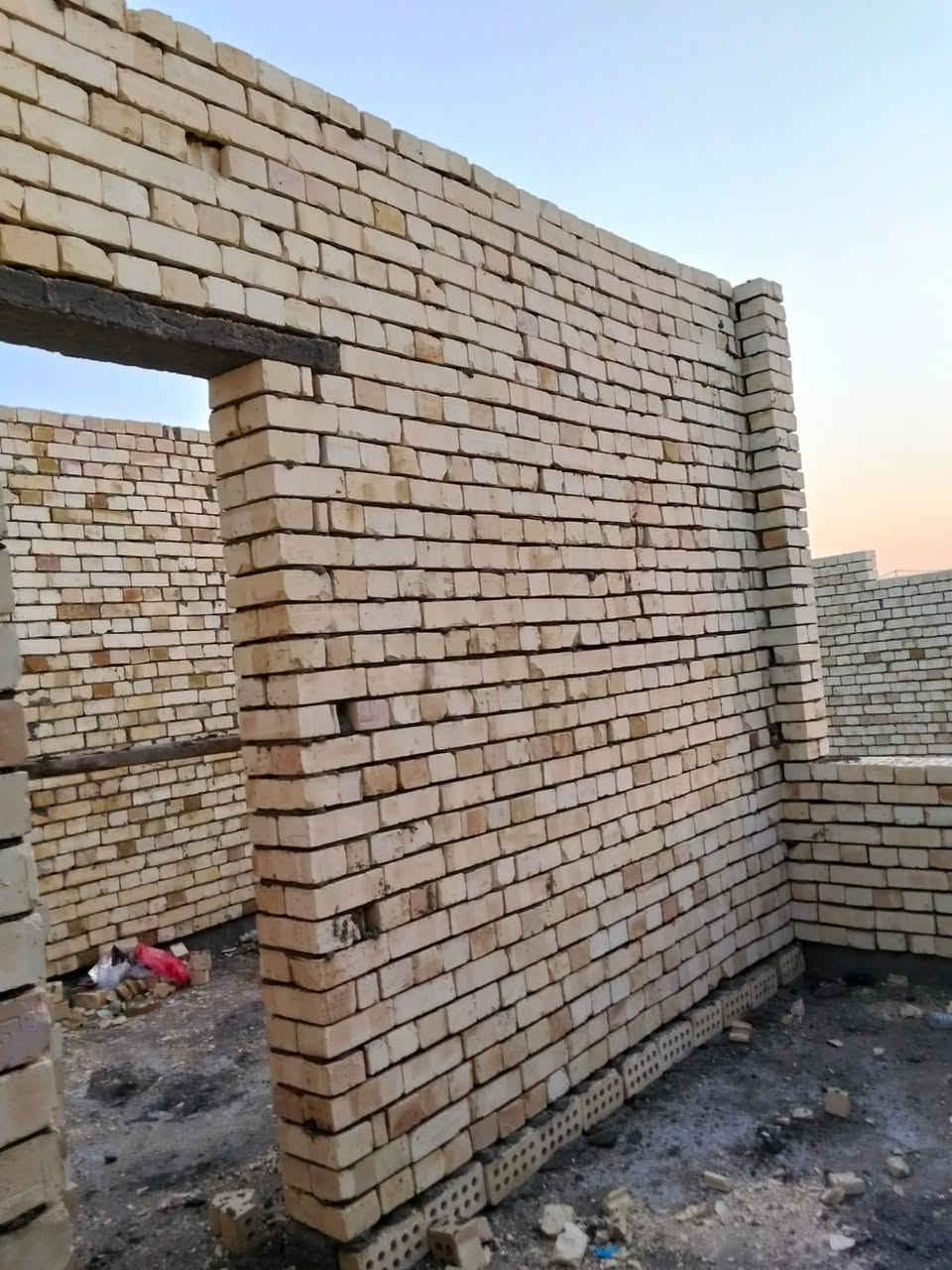 كادر بناء مصري شغل درجه اولى استلام مهندس اشتغل على ادبل وقطعي وكل شي مقيم ف بغداد الجديد رقمي بي واتساب***********

