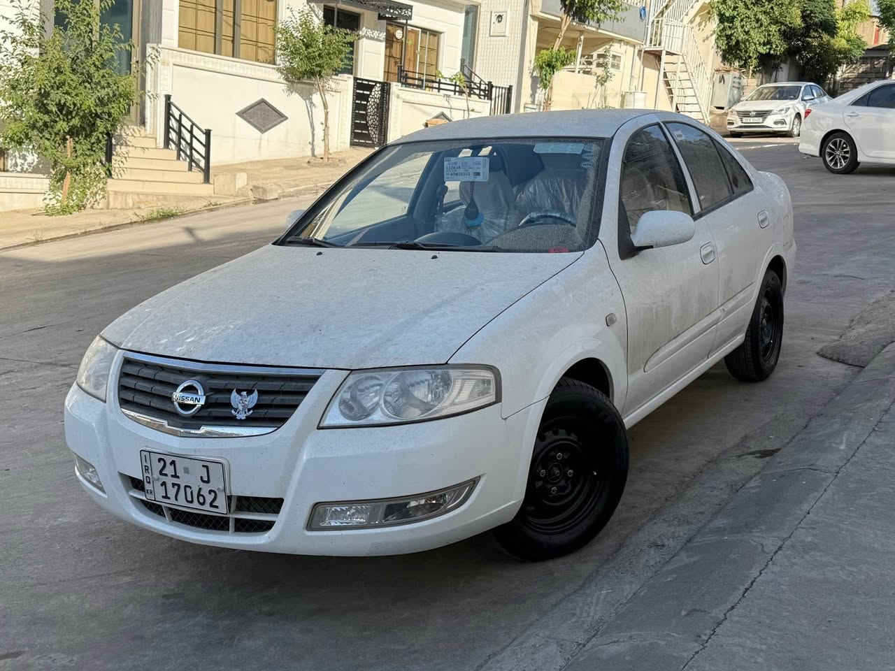 سەنی کۆری 
نیسان سەنی کۆری مۆدیل 2012 نمونە لە جوانی 77 هەزاری حەقیقی ڕۆشتوە بەشەرت هیچی پێوە نیە دەعمیەکانیشی بەشەرت  هەموو گیانی لەسەر شەریکە ماوەتەوە  4 تایەو ویلی شەریکەی لە ژێرایە سپێری دانەگیراوە سەنەوی و هەموو شتێکی تازەیە سەیارەکە چرکەی تیا نیە گێر و مەکینە ی بەشەرت  سعری 140  گەڵا و مەعامەلە .! ئەگەر موشتەری نیت سەرمان مەیەشێنە . ***********
*********** السليمانية, العراق
