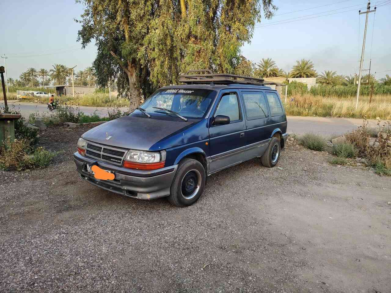 من رخصة مدير الكروب
دوج كلايزر 1992
مكيمة كير كامري ابو الجف 
تخم تاير 
منضومة تبريد نقص غاز فقط 
صبغ حزام جمالية 
كهربائيات جاهزة 
السعر 33 وبيهة مجال 
***********
