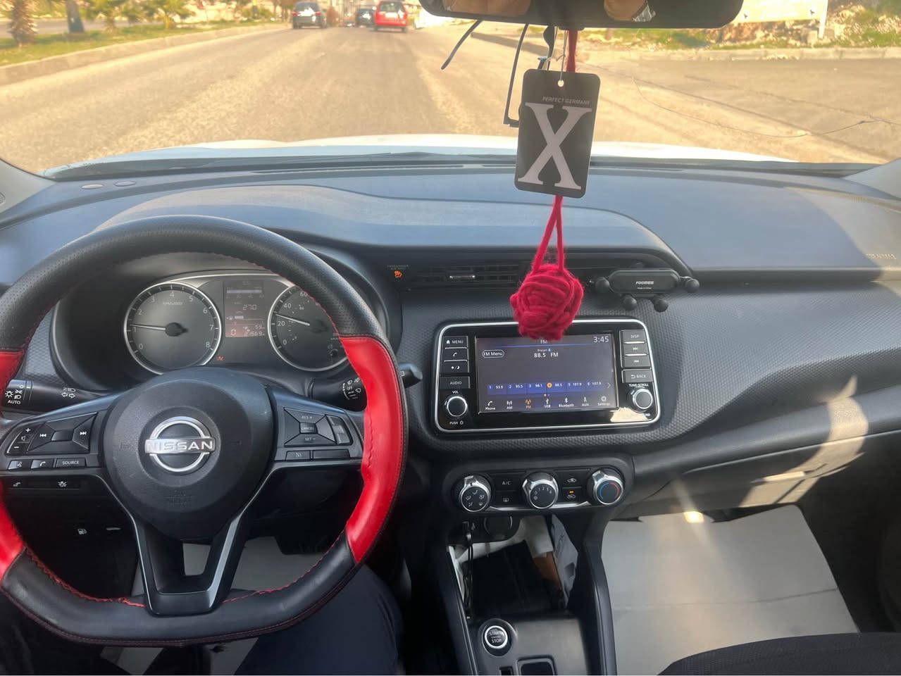 نيسان كيكس موديل ٢٠٢٣ مواصفات شاشة و كاميرا و رادار پيش وپاش ويل كه پ به س بولند صبغ بئ داخلى داخلى شه ر@سيارة بئ ره قه م ١١٨ +١٦ ره قه م =( ١٣٤ )وه ره قه و مجال &&(***********) اكر, نينوى
