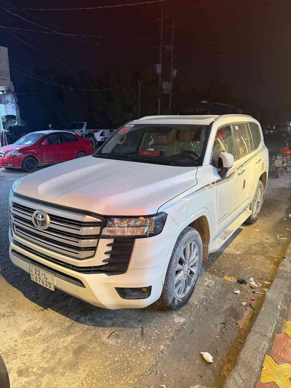 لاندكروز مديل 22 ساز ماشيه 43 رقم اربيل مكفوله من كلشي مكانه نجف سعرها 650 ورقه بيع فقط 
***********
