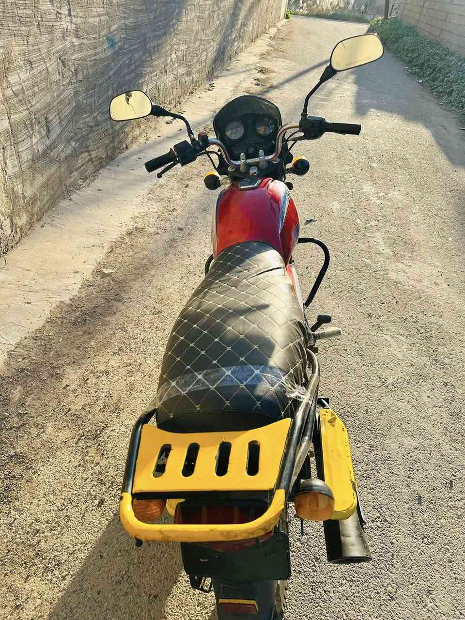 الـسلام عليكم بوكسر البيع موديل ٢٠٢٠ (رقم وسنوياً كفاله عامه)
لاصوت لاتبخير لاتنقيص محركك مجفتا عله يدي قبل سبوعين

                    السعرر ١٤٠٠ / مليون و اربعمية وبي مجاااااال 

ديالى شهربان قرب جسر مهروت الشراي يتصل ***********
