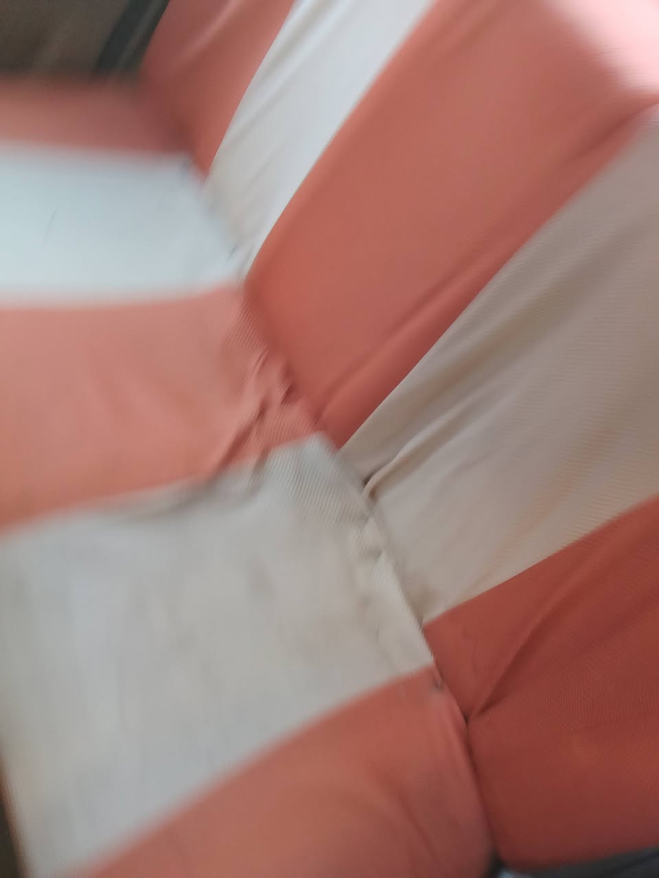 السلام عليكم سياره شيري كوين محور كير و مكينه كورلا سياره مال شغل محرك جديد ب11 بدون راعي اكفل سرقه و عشاير سنويه حمره رقمي *********** خادم الكم بيهه مجال
