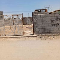 قطعه ارض للبيع ماء كهرباءمجاري تبليط مساحتها/275/عقد/117/منطقة بوب الش...