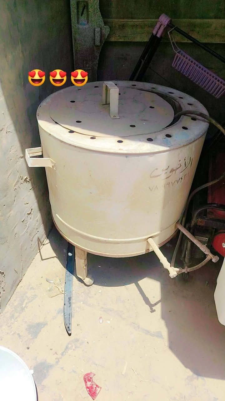 التنور ٤٥
الغساله ٥٠
المبرده برفاب الحديد ٦٠ شغاله
مبرده بلاستك الصغيره ٤٥
مبرده بلاستك الجبيره ١٢٠ العنوان حله ***********

