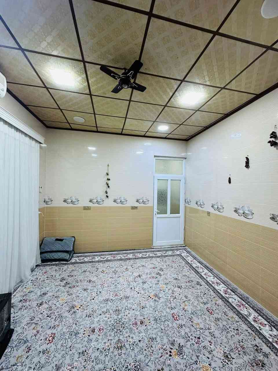 سلام علیکم

#خانووي روكن و ناياب و فول مواصفات بۆ فرۆشتن 💒⛪
ناونیشان 📍كه لار /قه زاي  سموود 🌆🏤

🔷گەڕەکی ژاله(زماونگه يكان)
🔷خانوكه روكنه شوينيكي دلگيري هه ييه
🔷نزيك مزگةوت و قوتابخانةييه
🔷ڕووبەری ١٠ بە ١٠=١٠٠ مەترە 📏📐
🔷تاپؤي يه ك ناوه✅ 
🔷كامل كاشيية
🔷سقف پلاستيكه
🔷دكتى تيداية بؤ هةموو ژوورةكان❄️
🔷دةرگاى پلاستيكه🚪
🔷رووى لة خؤرى ئيوارةية🌅☀️
🔷ديوارى كامل كاشيية
🔷شوێنێکی زۆر خۆش و دڵگیری هەیە🌄🎆

🔴ژوورەکانی ئەم خانووە پێکهاتووە لە ⬇️
🔶میوان 🚪
🔶مطبخ 🥄🫖
🔶مساعد مطبخ 🍴🔪
🔶هۆڵێک 🖼️
🔶ژوورێکی نوستن 🛏️🛋️
🔶ڕۆشنایی 
🔶مشتەمەلات 🚿🛁

بؤه زانيني نرخي ئه م خانوانه خاليك له كوميند دانه

بؤ زانيارى زياتر پةيوندى بكةن بة يةكيك لةم ژمارانةى خوارةوة👇
📞☎️
***********
 

ناونیشانی نوسینگە خؤرنةوةزان ◀️ بەرمبەر مزگەوتی  ئاسودة  

ئێوەی بەڕێزیش هەر موڵکێکتان هەبوو بۆ فرۆشتن یان ویستان بیکڕن دەتوانن ڕەسم و زانیارییەکانتان بنێرن بۆ ژمارە ڤایبەري 📳✅***********
