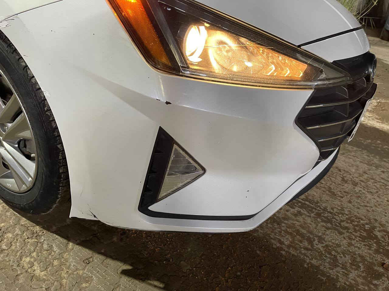 النترا 2020 وارد امريكي
رقم بغداد مشروع وطني 
السيارة جاهزة من كلشي "محرك + كير" 
بدون چك انجن ، بجم كبس ، نظافة فول 

عداد المسافة 55 الف مايل فقط 
الضرر جاملغ خلفي فقط "وارد" امريكي 
وكما موضح بالصور صبغت صفحة اثر جراد في جاملغ وباب خلفي ٣ قطع 

موضح كلشي بالصور داخل المنشور 

للاستفسار الاتصال : ***********
او واتس 
السعر 130
مكانها بغداد - الكرادة
