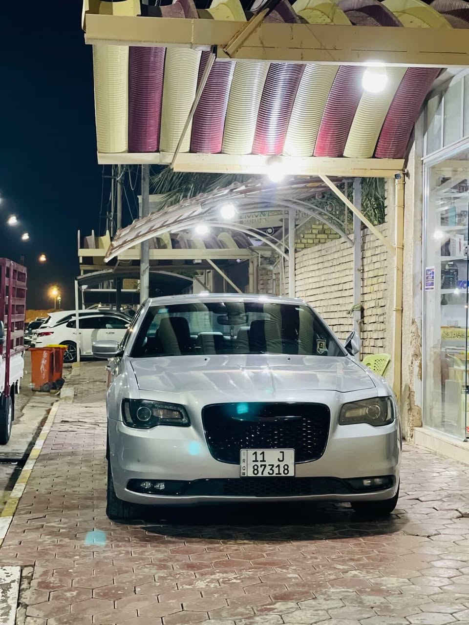 ✅ كرايسلر  300S امريكي دخول جديد ✅

                  اللون سلفر فاتح ◻️

               الموديل 2023 اصل 🇺🇸

                   ( الاصدار الاخير )

المسافة المقطوعة  60 فقط 

حجم المحرك 3600

السيارة (كلين تايتل )🔺
حجم المحرك 3600

مواصفات السيارة:-
*بانوراما
* نقطة عمياء . 
* حساسات امامية . 
* مصابيح امامية زنون مع  بلوجكترLED . 
* ويل قياس 20 أنج . 
* حساسات خلفية .  . 
* شاشه كبيرة مع نظام ملاحة نفكيشن GPS .
* سستم صوت كامل مع دمام خلفي 
* كراسي جلد طبيعي شعار S
* مقاعد أمامية كهربائية عدد 2 .  . 
* مقاعد أمامية تبريد وتدفئة . 
* مقاعد خلفية تدفئة . 
* تشغيل عن بعد .  . 
* تدفئة ستيرن . 
* محدد سرعة .  . 
* كاميرا خلفية دوارة.
* مرايا رادار مع ترحيب متحسسة للاضاءة  
* دخول ذكي (بصمة) .

(السيارة ارقام فحص مؤقت بأسمي)

مكان السيارة بغداد 
للاستفسار عن السعر واي تفاصيل اخرئ الاتصال متوفر واتساب ايضا.

📞***********
📞***********
