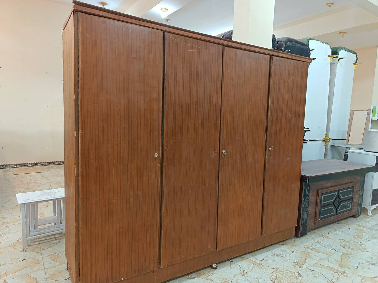 معرض ابو عبدالله للاثاث المنزلي 🔥 وصول وجبه جديد من كناتير تركي بابين سلايت كنتور صاج 4باب شي حديث وراقي زورونا تجدون ما يناسبكم العنوان تكريت الديوم بلقرب من اسواق الزوبعي للاستفسار خاص او اتصال *********** متوفر وتساب
