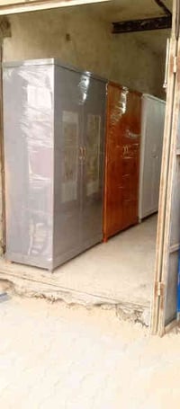 بابين خشب • ثقيل • 5ميل