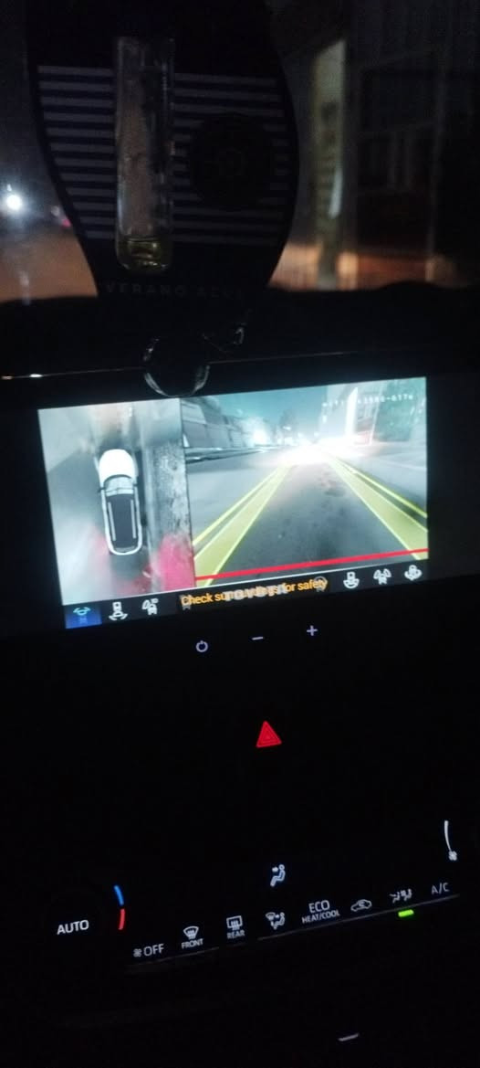 سياره كورلا كروز 24مواصفات عاليه الكبات ممشدوده السبير منازل كامرات 4سلايدر روف قياده ذاتيه مانع انزلاق هواي مواصفات السياره مكفولة كفالة للاخير ماشيه 25قتبا للزياده السعر 183وبيه مجال حق الجيه رقم الموبايل ***********مكان السياره بغداد م الصدر
