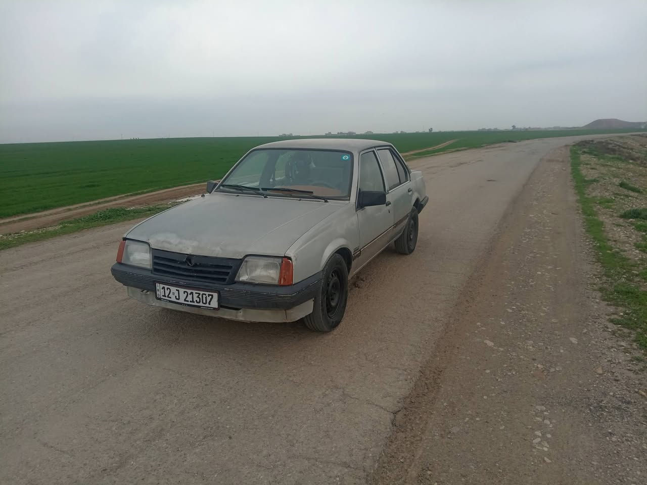 سلام عليكم
للبيع اوبل سكونا موديل 1988
حجم 20
بيه كابون سياره جاهز سنوية جديد للبيع او مراوسه

رقم هاتف ***********كورك

***********اسيا
سعر27ورقه

عنوان موصل شلالات...
