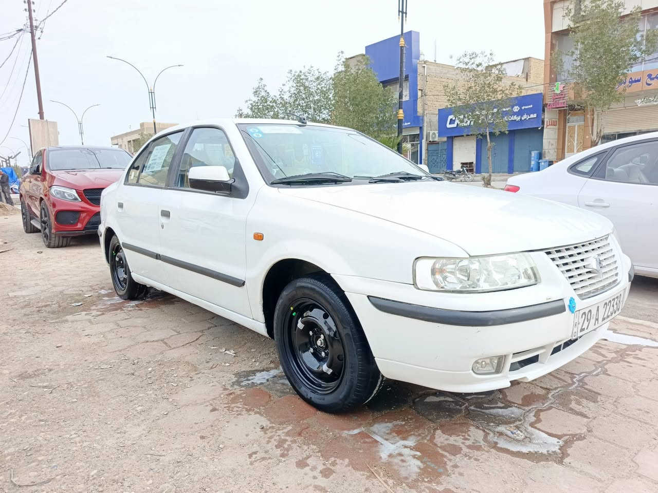 السلام عليكم سمند رقم واسط موديل ١١ كلش نضيفه سعر ٤٦ مكان سياره نعمانيه ***********
