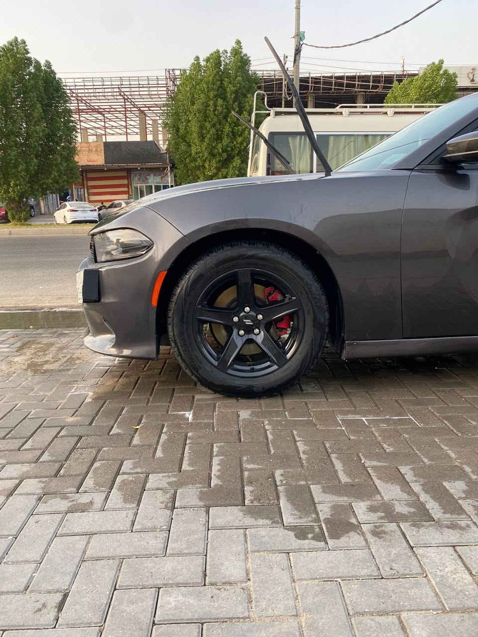 سلام عليكم سياره للبيع 2016 الصور موجوده يمكن بيهه بجم وضربه بل جاملغ الوره فور ويل محوله تو ويل مكينه وكير خير من الله 160 وبيهه مجال  *********** هذا رقم الاستفسار
