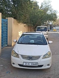 سيارة بي وايدي 2013 رقم شمالي  المكان بغداد  السعر 50 وبي مجال قليل  ا...