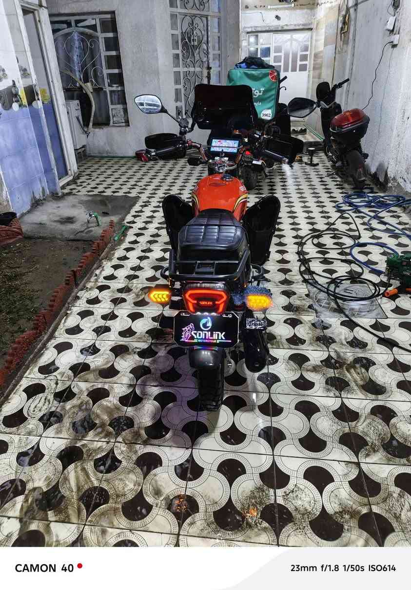 سلام عليكم سونك للبيع موديل 2026زيرو مامشتغله دلفري أو مراوس بوكسر سعر مليون وبيه مجال مكاني بغداد محموديه ***********
