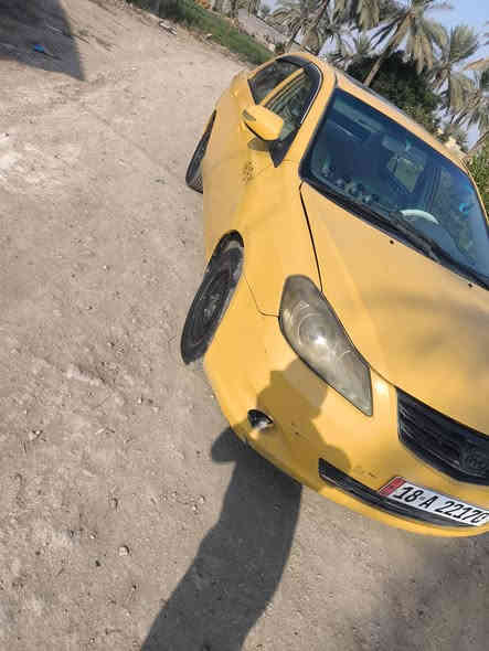 سلام عليكم من رخصت صاحب الكروب بي وايدي جي 3 فول موصفات سياره احلا من صور وجاهزه عل اخر حبايه كير مكينه تخم تاير تبريد ثلج تدفئه صدر امامي صدر خلفي كله جاهز مابيه نقص سياره كفاله عامه بيه ضربه بجاملغ الامامي جهت سايق ومسحوب والباقي كفاله عامه شرط السونار وشرط التحويل مراوس بئوبتره او بيع 50 وبيه مجال بسيط رقم ***********
