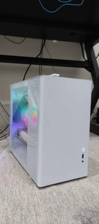 GTX1650 • إنتل 2620V4 • رام ١٦GB