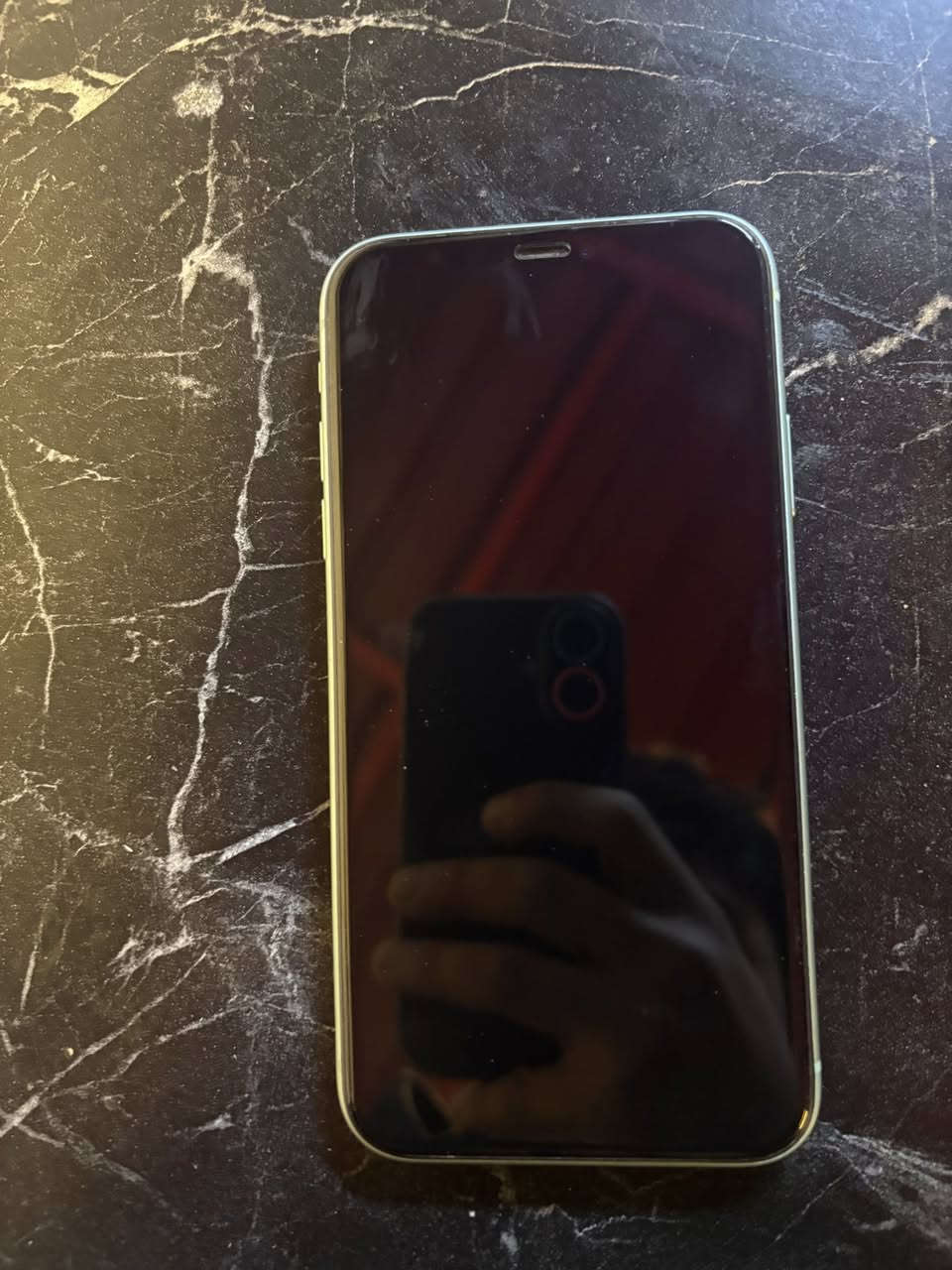 السلام عليكم
ايفون 11 بلادي مبدل بطاريه اصليه فقط 
الجهاز بلادي على وضع الشركه ذاكره 128 ✅
الجهاز نضافته 100% ✅ مال بيت سعره 225 مجاله قليل ***********
