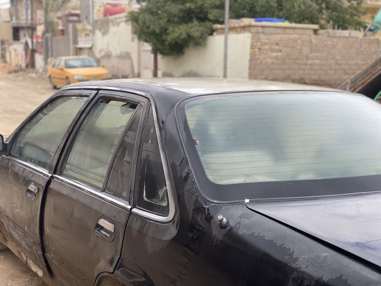 السلام عليكم سياره  دايوه برنس فراش  موديل ٩٦ سياره مكينه وكير  اتو ماتيك نضيفات لا تنقيص لا تبخير. حداديه تخبل.    راعيها موجود بل وقت اليعبجك تداور.  السعر  16بيه مجال  السنويه عظم عاج  سياره جاهز. 
***********
***********
