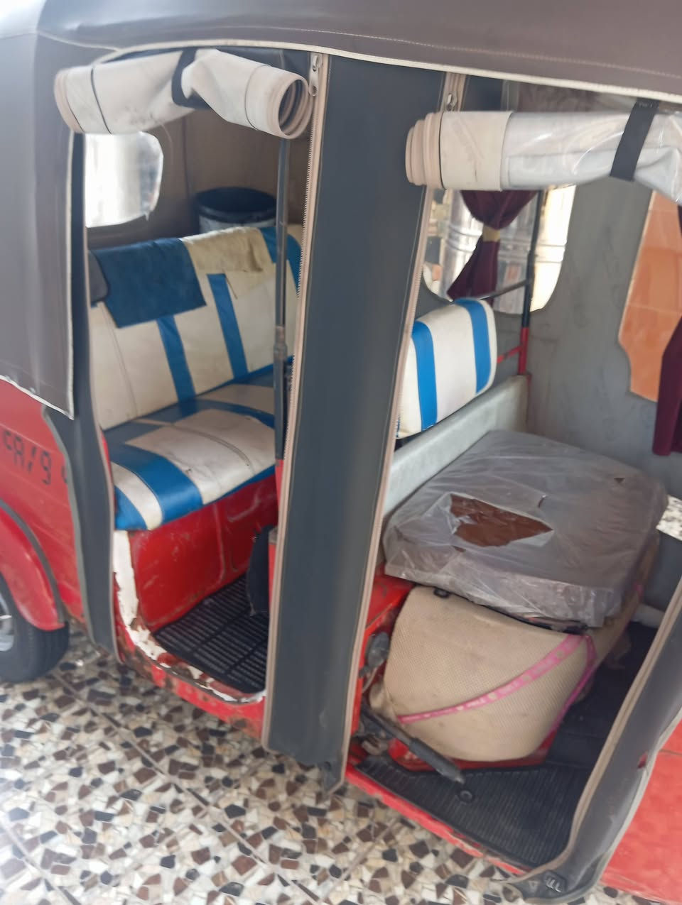 السلام عليكم تكتك 2018 للبيع كهربائيات كله شغاله مكينه خير من الله السعر 4700وبيه مجال بصيط المكان ديالى بعقوبة تقاطع القدس منطقه السبتيه الاستفسار الاتصال ع الرقم ***********
