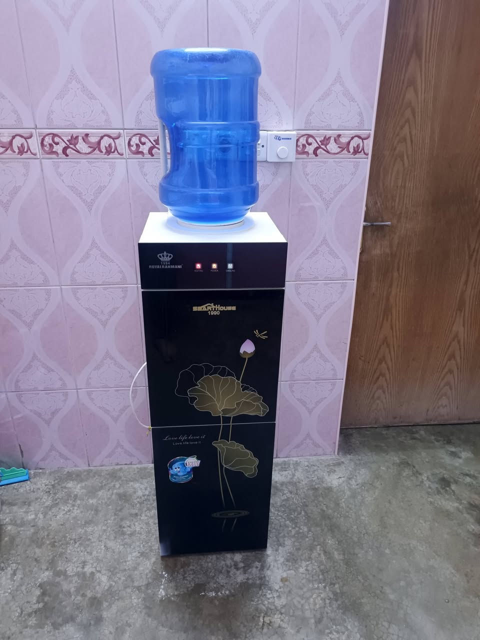 براد شغال شرط حار بارد ثلاجه كل عيب مابيه بشرط  سعر65 وبيه مجال مكاني كركوك حي عسكري شراي اتصل ***********
