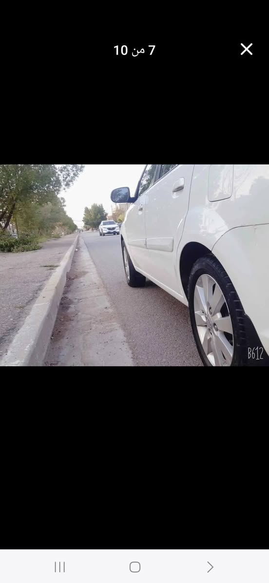 السلام عليكم من رخصة الادمن عندي كيا ريو موديل 12 رقم اربيل مكفوله من الصبغ بيها فقط جالمغ امامي بارد داخل سيراتو تحكم جهتين بلوتوث نضام ABS مكان السياره بغداد العامريه  عارضها 90 ومجال بسيط حك الجايه للإستفسار اتصل بالرقم واني بالخدمه ***********
