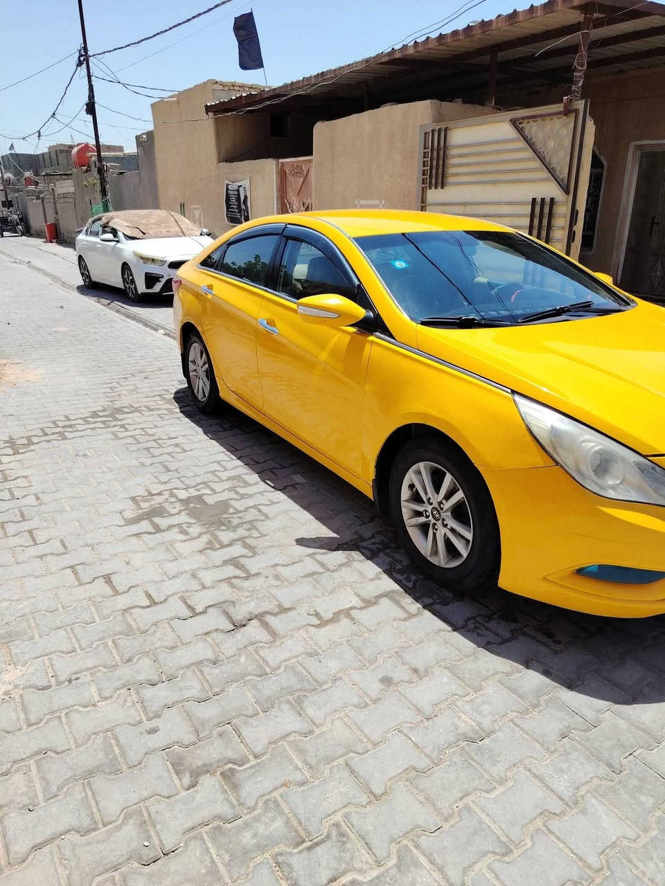 السلام عليكم
سوناتا خليجي موديل 2013 بيها هلال خلفي ماعابر

#مواصفات_السياره👇

1-كير مكينه 2400 ع شرط مامفتوح

2_مري شفط

3-شفتات ستيرن

4-تبريد قطعتين

5-تحكم ستيرن جهتين

6-دوشمه جديده

7-منضومة زنون 

#السعر_120 بيها مجال
للاستفسار ***********
