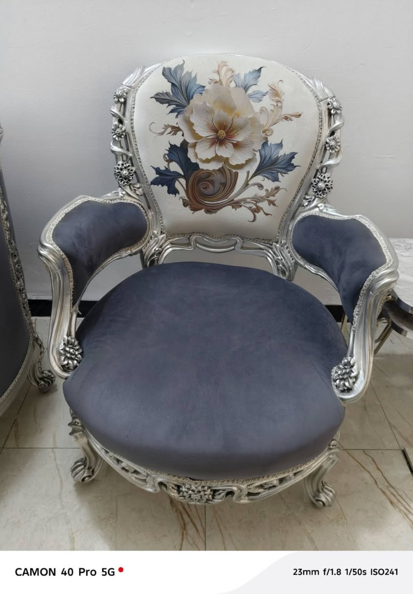 تخم قنفات زان مصري كلش نظيف ١٠ مقاعد وياه سيت طبلات
السعر مليون وربع وبي مجال قليل للشراي
مكان الاعظميه


**إذا كنت صاحب هذا الإعلان وتريد حذفه لأي سبب، رجاءا أرسل رسالة إلى الدعم الفني**