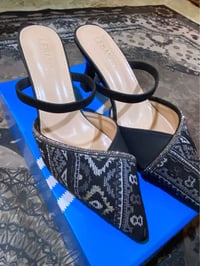 كعب نسائي • مقاس ٣٧/٣٨ • بغداد بلديات