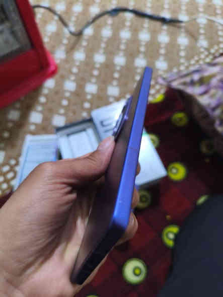 جهاز -نفنكس نوت 50برومجرد مفتوح من الكارتون جهاز بعده علا وضع شركه
ذاكره 256  رام 12+12     بوبجي 90 فريم

غراض جهاز كامله مكمله توصيل ماعندي

مكاني جلولاء سعر 245 رقمي ***********
