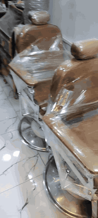 للبيع خوات الكارتون مدينة الصدر قطاع 24قرب مجمع الصادق للدوات السيارات ***********
