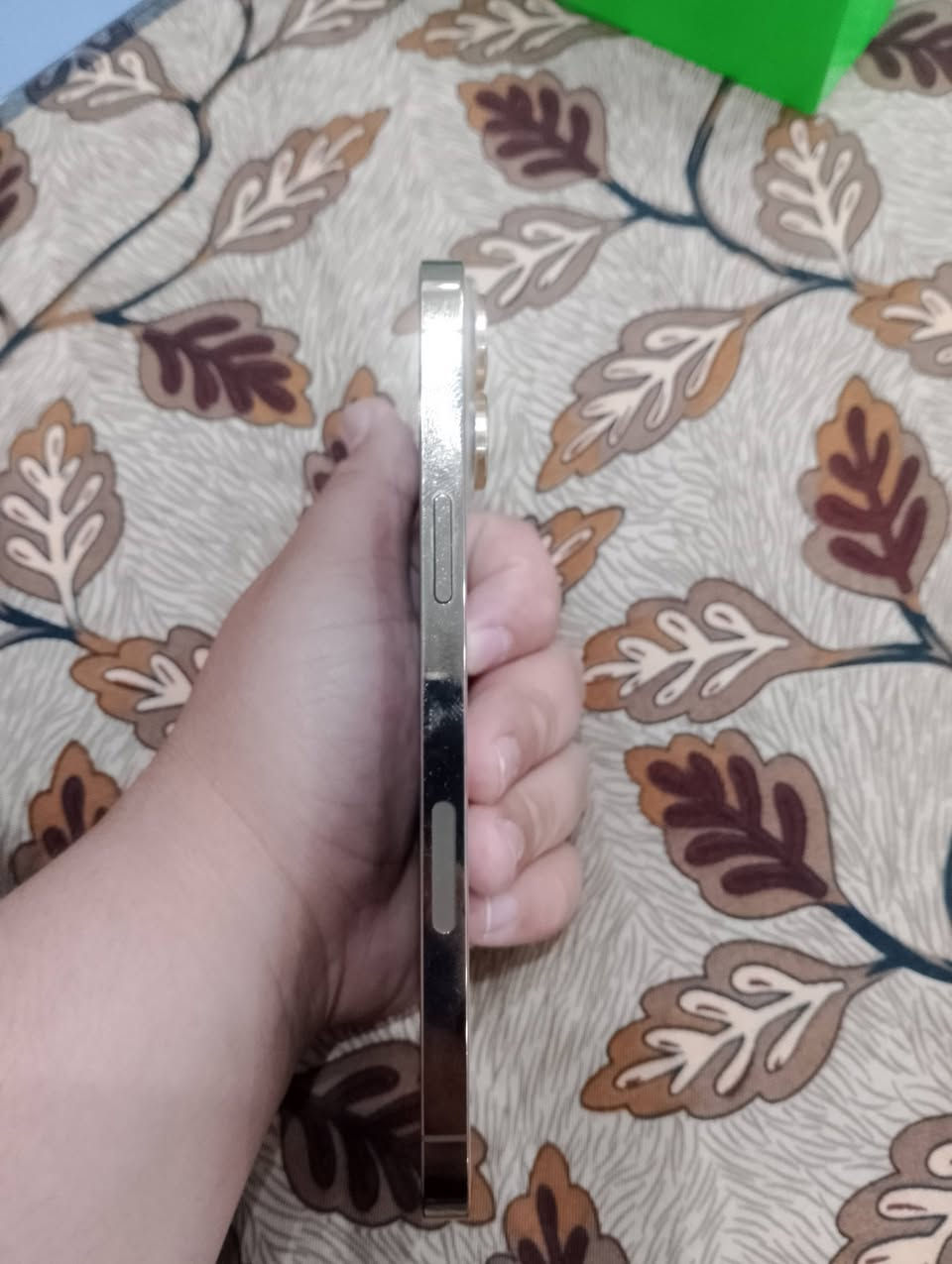 ايفون 13 برو ماكس للبيع اي عيب مابي مبدل بطاريه ذاكره 256 سعر 700 بي مجال عنواني طوز خورماتو يم جامع سيد هاشم رقم موبايل ***********
