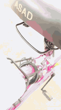 بايسكل للبيع السعر 95 وبمجال عنوان كركوك حي عسكري شارع 20 هذا رقمي ***********
