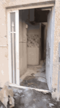 سلام عليكم مشتمل 82متر الايجار طابق واحد كلش نضيف يحتوي على غرفتين او صاله الموقع الحريه الثالثه قرب مصور الشاشه ***********
