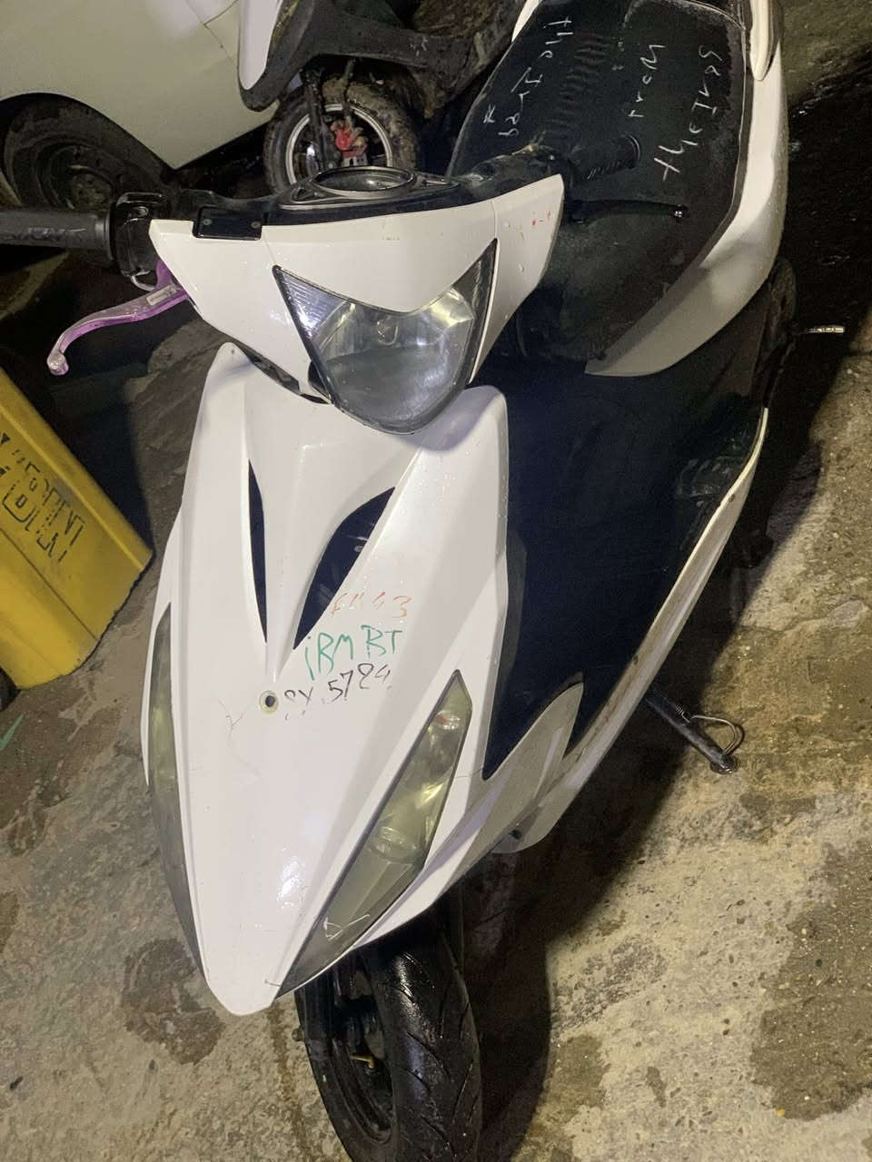 السلام عليكم ماكس مضلع بلاديه مكينه بلاديه ناعمه لا نضوح لا تبخير لا تنقيص سلف هندر كله شغال بيها نقوصات بسيطه السعر ٤٠٠ الف وبيها مجال مكان بغداد البياع ***********
