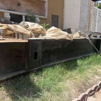 شاصي نضيف عالي معه الصينية التوليد والربلات وصالنصة جديدة متل فالفو دي...
