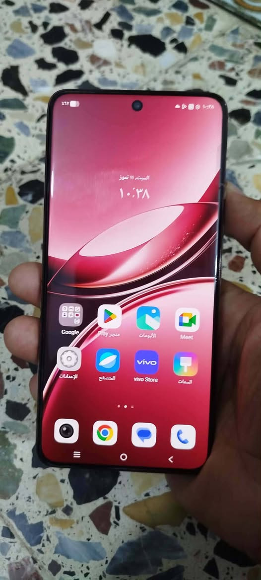السلام عليكم فيفو V50 5G للبيع ذاكره 256 رام 24 ملحقات كامله الجهاز مستعمل ايام أخو الجديد نضافه 100 مكاني كربلاء سعر 450 الاتصال ***********
