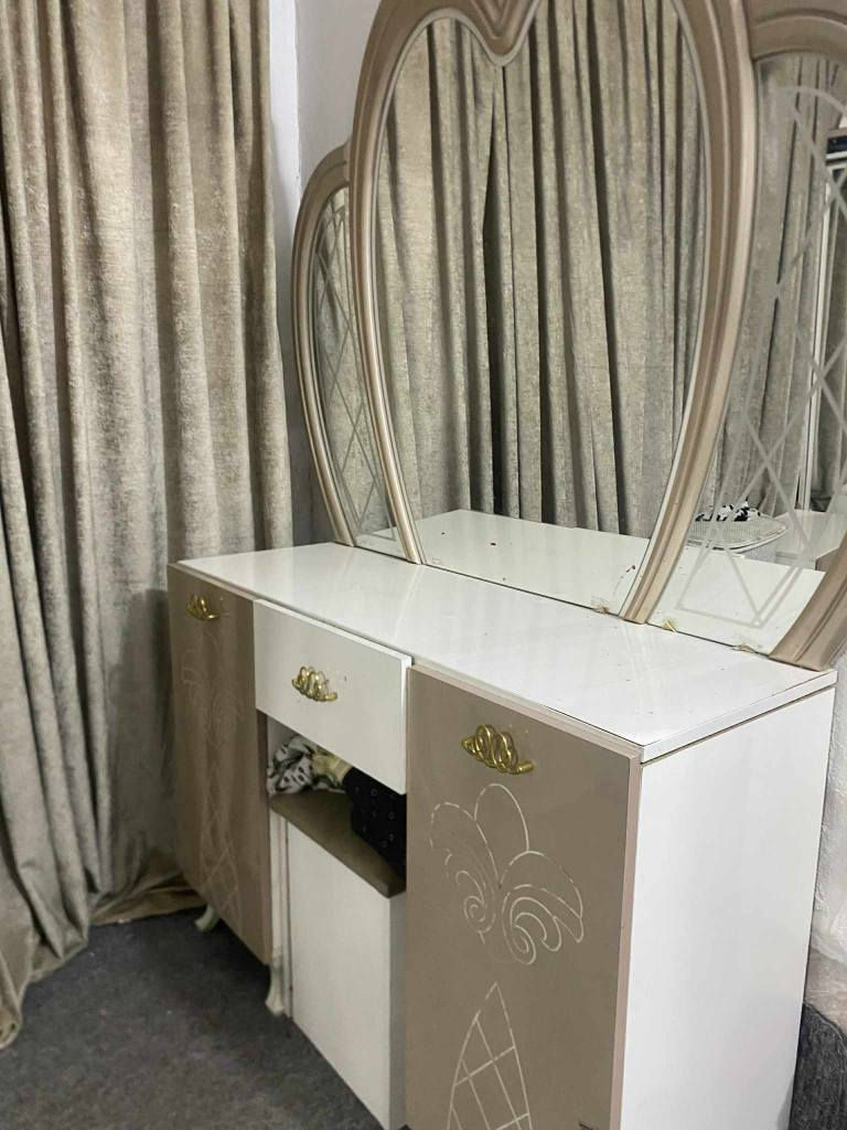 غرفه نضيفه ومرتبه 8قطع 450 بيع مستعجل شراي خاص النجف, العراق


**إذا كنت صاحب هذا الإعلان وتريد حذفه لأي سبب، رجاءا أرسل رسالة إلى الدعم الفني**