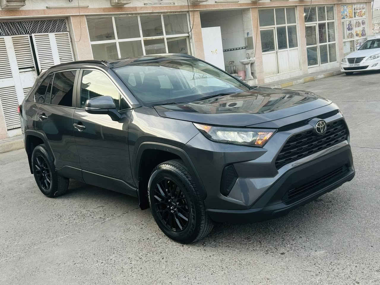 راف فور 2024 ماشي 3الف مواصفات LE AWD
رادار 360درجة/تبريد مركزي/كشنات هيتر/كيج إلكتروني/شاشة كبير/ عنوان عقرة/سعر223$بي مجال
 بيها صبغ جملغ و ربع باب بدون دواخل بجم كبس 
سيارة تترقم شمالي//***********
