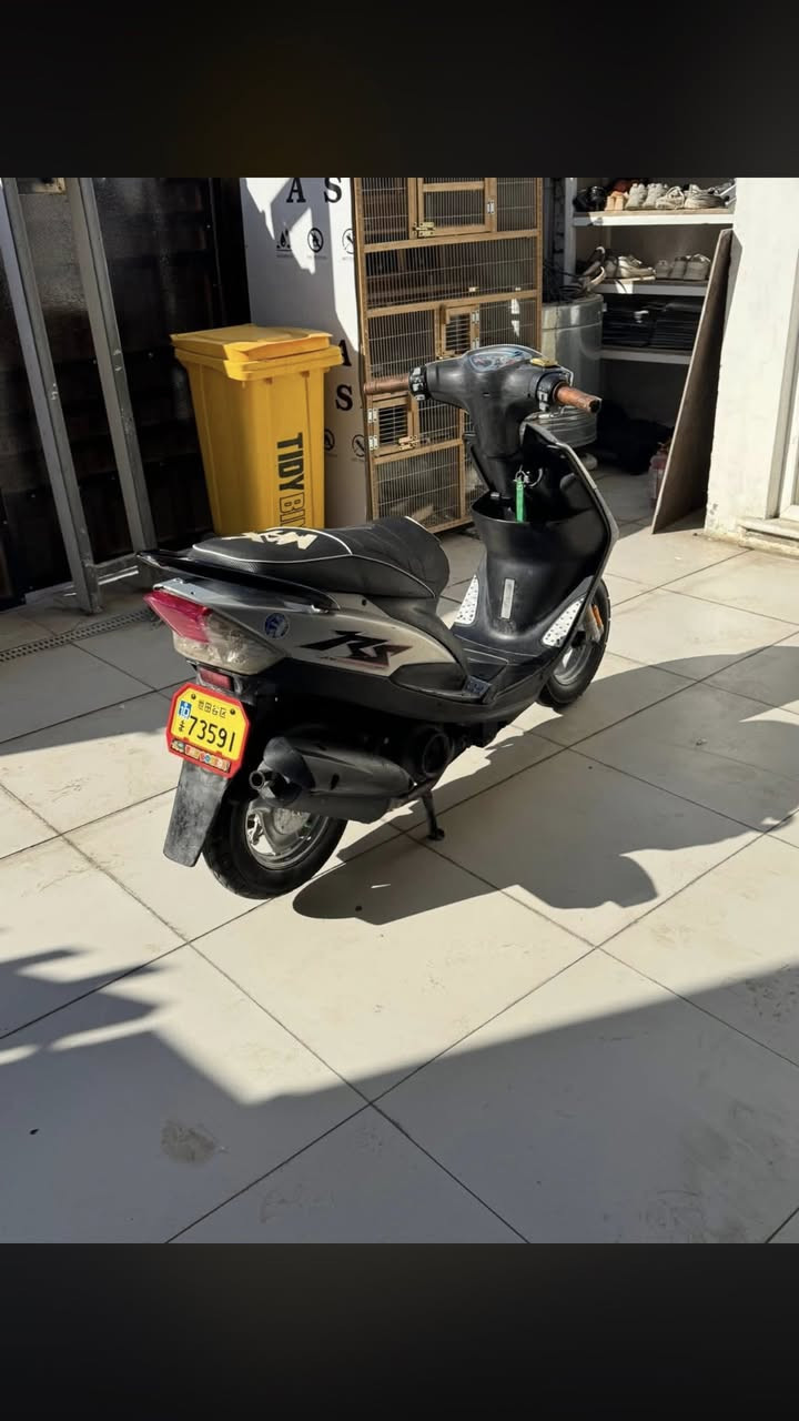 سلام عليكم مرخصت الادمن المحترم ماكس عدله للبيع دراجه كلها بلاد تايرات جدد باتري جديد توني شديتها كفرات بلاد مكينه ممفتوحه49صالصنهFMتخبل فصلتها صدر رياضي مكاني بدوره حي الصحه***********
