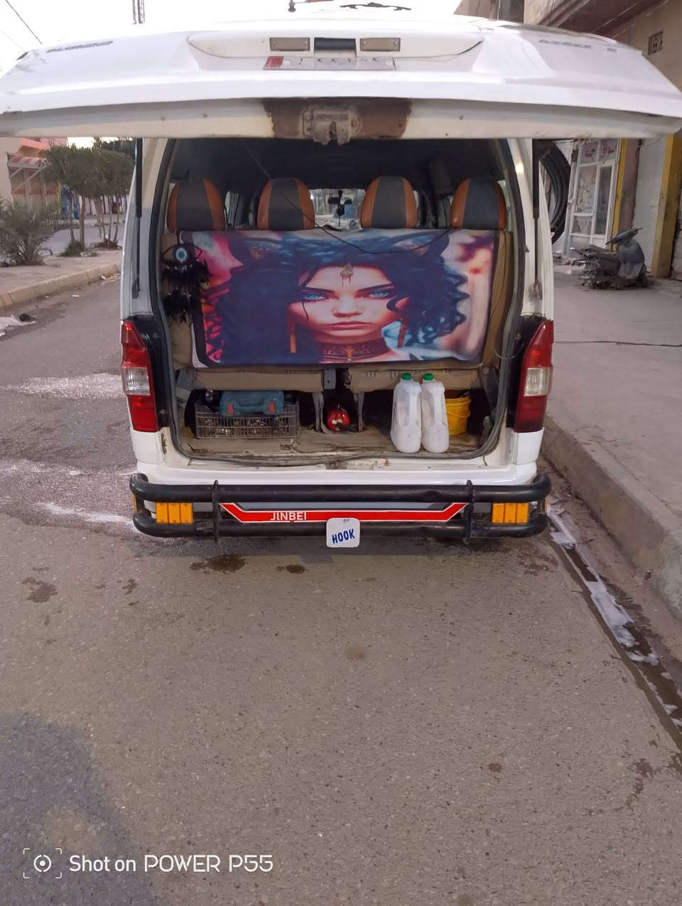 سلام عليكم جنبي لبيع سعره 115 موديل 12 كفالة عامه رقم ***********
