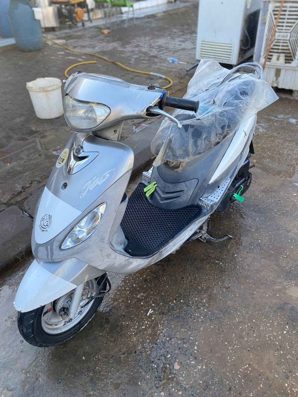 للبيع 

دراجة ماكس منغولي
حاوية ختم واحد وية المكينةما متواجد على فيس ***********
