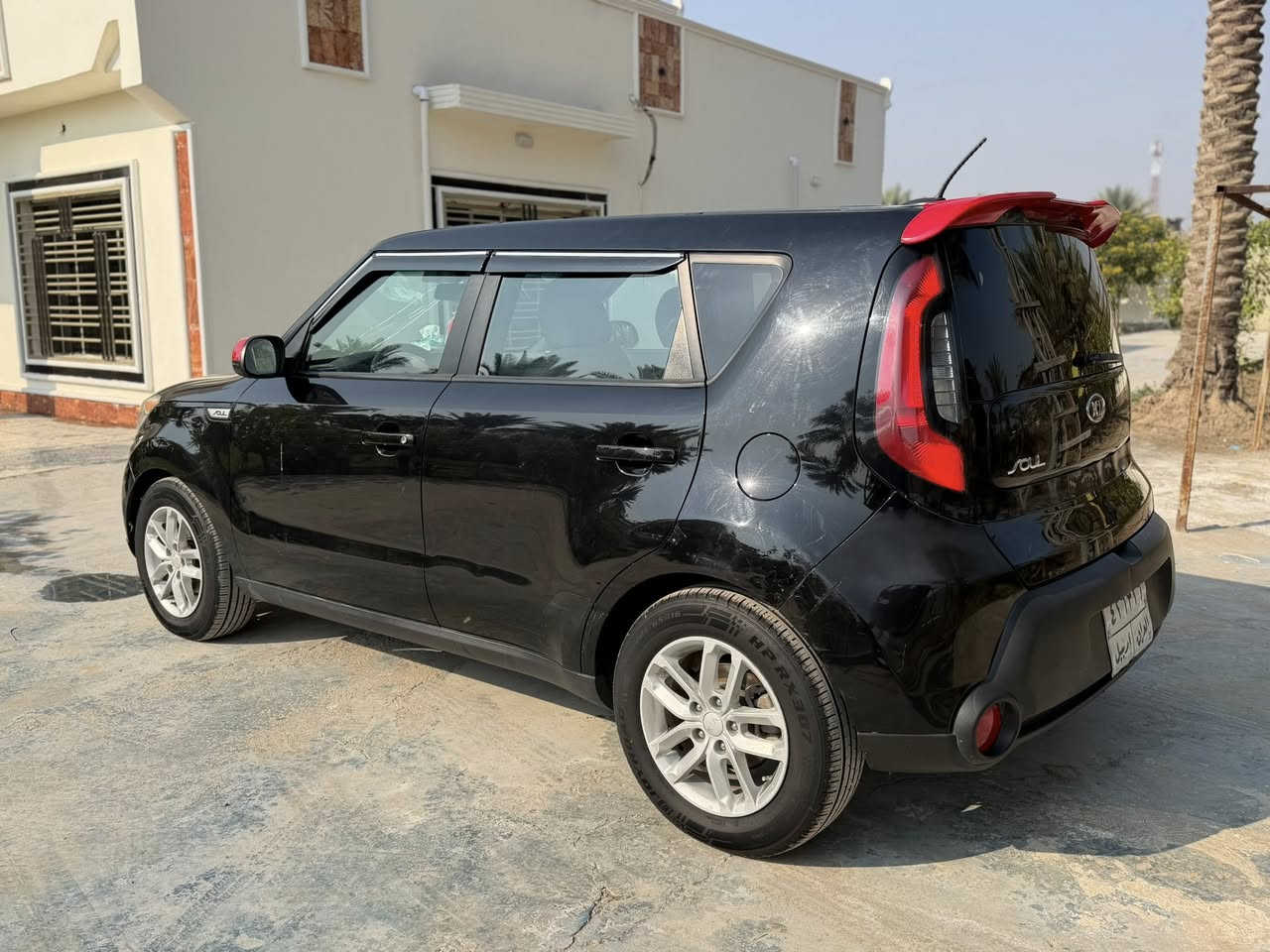 كيا صول موديل 2015 وارد امريكي محرك 1600 رقم اربيل تحويل او وكاله حادث جاملغ وبنيد الدواخل مكفوله ماشيه 100 كير محرك حداديه تخم تاير تبريد تدفئه كهربائيات  كله جديد ماعايزه اي شي السعر 92 وبيه مجال 
العنوان بابل الحله 
للاستفسار
***********
‭0786 451 3749‬
