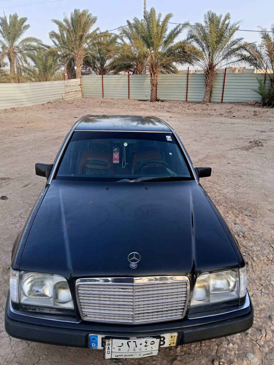 للبيع مارسدس بيبي موديل 90 مكينه 3000  سياره بحاله جيده جدا لا ضربه ولا خياس شواصي ابلاد قواعد بلاد  كلشي شغال بيها كشنات كهرباء رقم بصره تحويل ثاني يوم  سعر 60$بيها مجال 
***********
